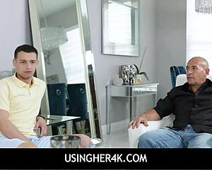 Пасынок свободно использует сахарную малышку отчима Кайли Куинн в табу анальном кремпае фантазии?