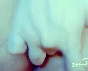 Amateur Asian Pussy Fingering Close-Up!