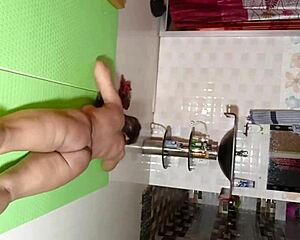 Rumpa21 Pounds Tight Booty Brunette Quinn in Anal Creampie