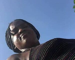 crazybitch twerks her big ass outdoors