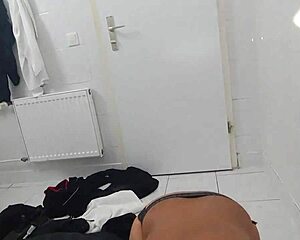 Preview Gay Cruising Action With Dutch Student Tygo In Raw Encounter