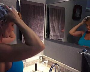 hey deauxma, wanna shampoo my hair and suck me off?