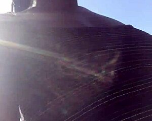 crazybitch twerks her big ass outdoors