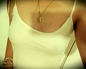 I love showing off my shaved pussy in public, it turns me on so much!