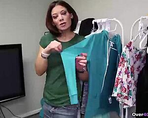 Super sexy mature woman, give me a handjob?