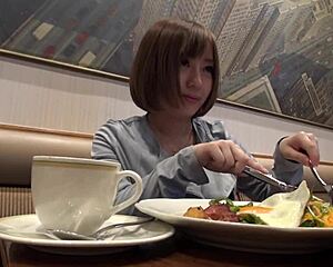 Indonesian Kirari, 21, Family Restaurant Worker, Sucks and Rides with Shaved Slit