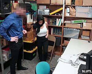 Ella Knox rides big cock