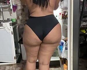 Amateur video of stepmother’s private moment with hidden camera