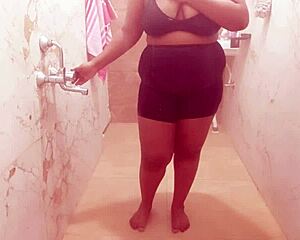 bhutan milf showin boobs on webcam