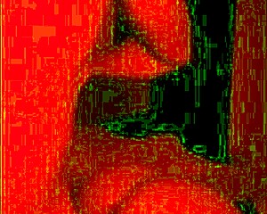 Prekleto, rdeča luč je prižgana in hrepenim po brutalnem analnem jebanju zdaj! Ne morem čakati, da občutim ta velik kurac, ki me uniči.