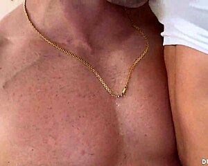 Steffy Moreno Picks Up a Muscular Stud for Hot Gym Action