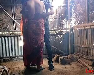 Red Saree Wife Gives OUTDOOR BLOWJOB