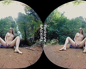 Yank's hottie Sierra achieves massive orgasm outdoors with vibrator