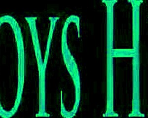 i’m totally into ladyboy peemai showing off solo in a steamy thai transsexual scene