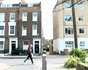 oops, beautiful slut pissing public in london...