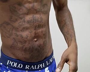 nice ebony guy jerks big cock to cumshot 😏