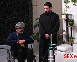 sexmex religious chicks gali diva kari cachonda loree love