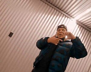 Um mano da gang GETS FUCKED pelo seu melhor amigo