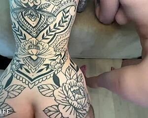 My girlfriend met my tattooed coworker in a steamy roleplay