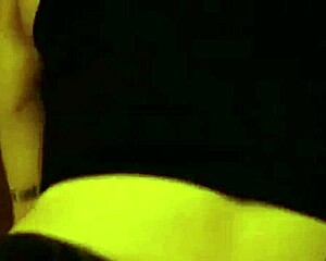 Dumping tons of cum in motel during gay anal