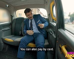 Man, this guy scores big with a wild taxi driver! 😜