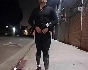 GAY LATINO BUBBLE BUTT SELLS HOLES ON STREET