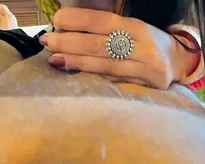 i fucked my hot sexy juicy bahu with her sasur