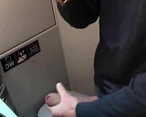 I masturbate and cumshot for my naughtiest fans as muscular chris diamond.