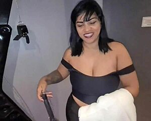 Aventuras do Casal Mattos - Metendo Sem Camisinha Até Pausar pra Colocar Proteção