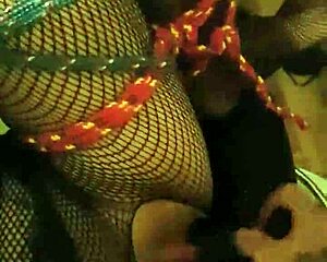 Fuck that huge ass plug, teen?