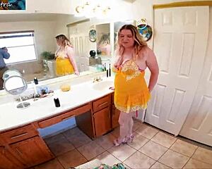 dang, hot wife bangin contractor for cheap remodel!