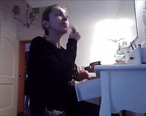 Beautiful big-boobed amateur’s solo play while getting ready