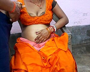 Hot Village 18 Girl Strips Fully Nude for Wild Suhagrat Action.