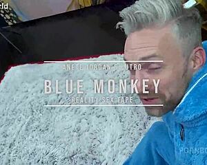 First Time Casting! Amateur Teen Anete Jordan Strips Bare for LW016 Interview!