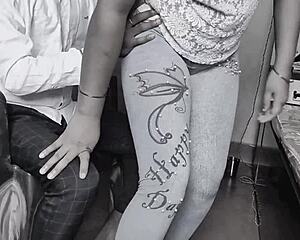 Bengali secretary loves getting banged by her office boss! 😈