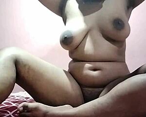 Hey, my college senior, I tried so many times but finally scored with her!