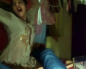 Hot Indian housewife enjoys rough sex with her lover