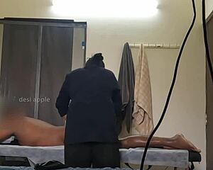 Guy flashes cock during spa massage