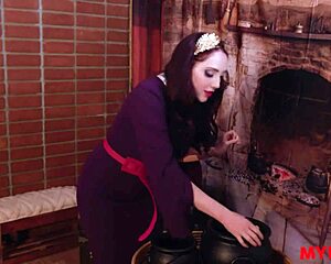 The evil queen and the whore princess in a group sex scene