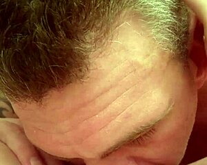 Who Is Eating That Pussy?