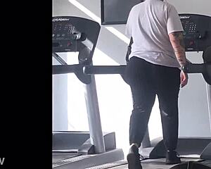 big booty girl walks on treadmill at gym