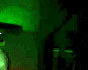 Bunda grande, olhos doces, festejo na rua