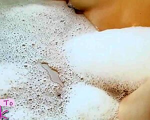 Kimberly chi licks nyomi star in bathtub