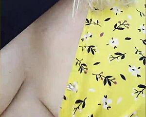 Wifey Flashes Perfect Tits Driving Wild