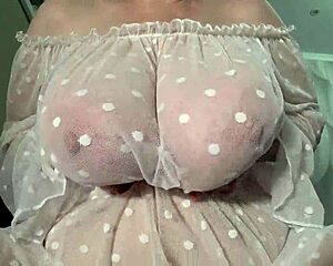 Nice woman with big saggy tits showing boobs