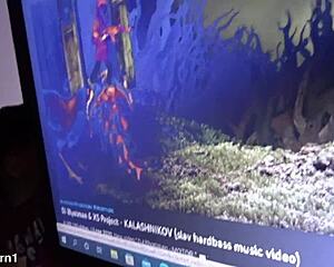 Wow, small tits amateurs getting wild 😍