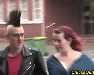 Amateur Aussie GF sucks cock in stockings!