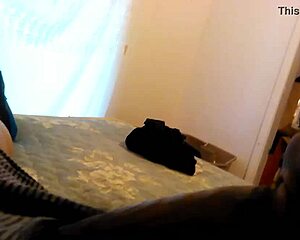 I masturbate intensely in this personal video session