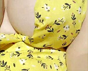 Wifey Flashes Perfect Tits Driving Wild