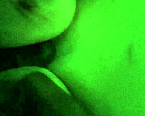 Mexicana cachonda bliver liderlig med onani og massage